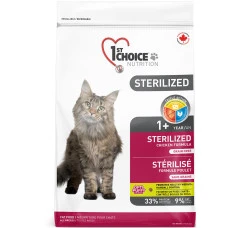 Сухой корм для кастрированных котов и стерилизованных кошек 1st Choice Sterilized 2.4 кг 65672265027