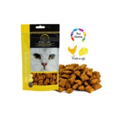 Лакомство для котов Fine Cat подушечки с курицей и сыром 80 г 983