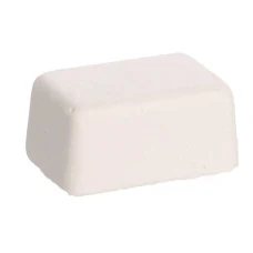 Минеральный камень для птиц Karlie-Flamigo Pick Stone с розмарином 4х3х2 см 1 ШТ