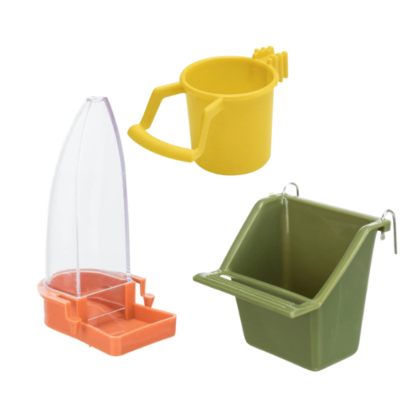 Кормушки и поилки